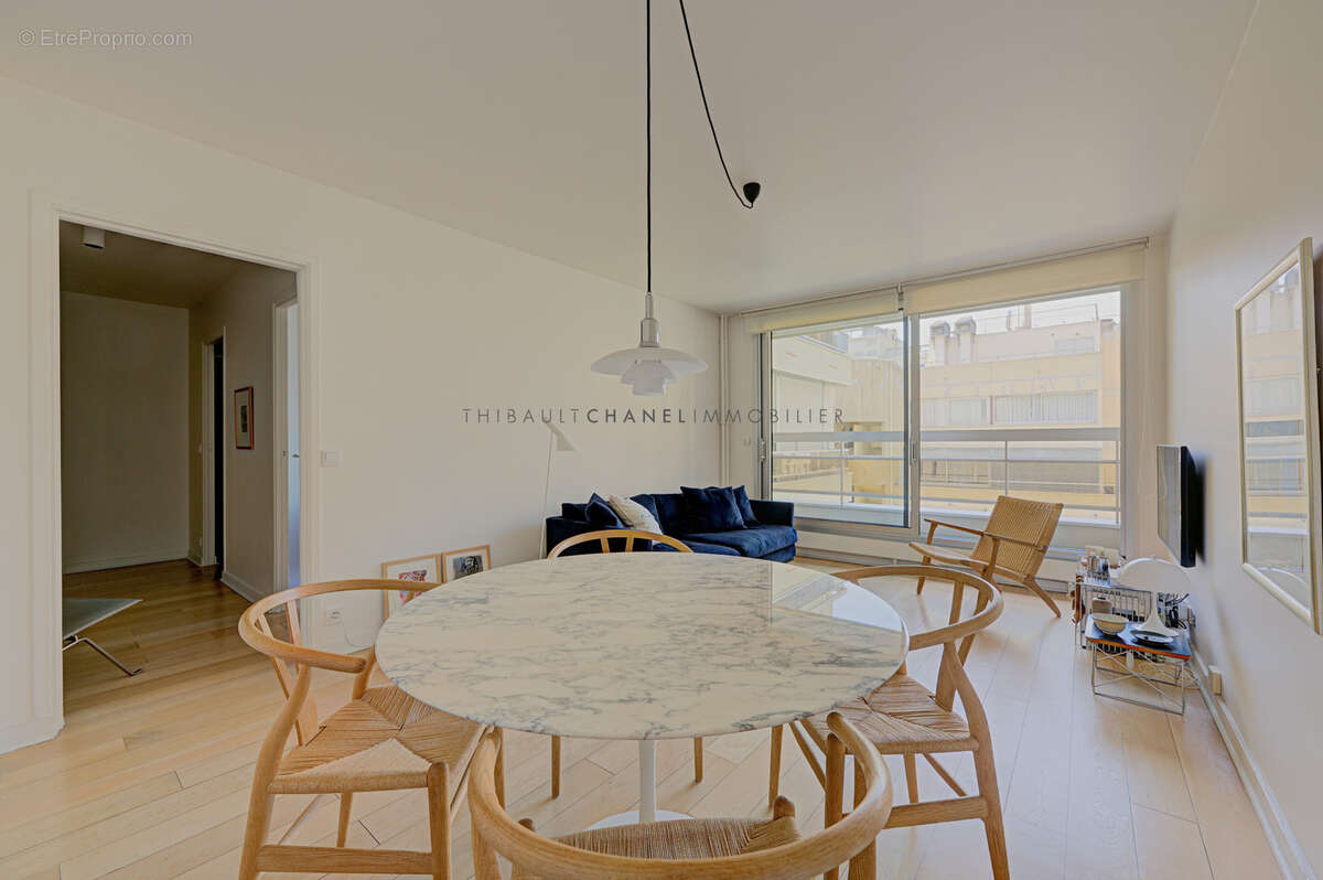 Appartement à PARIS-12E
