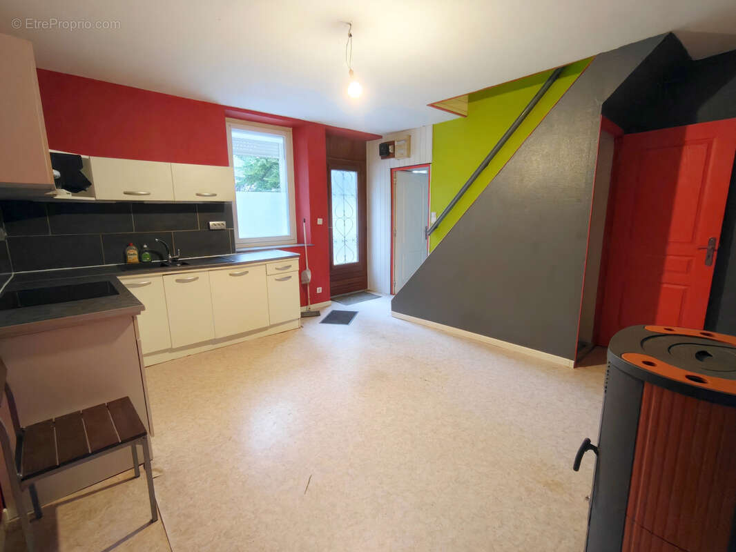 Maison à VANNES-LE-CHATEL