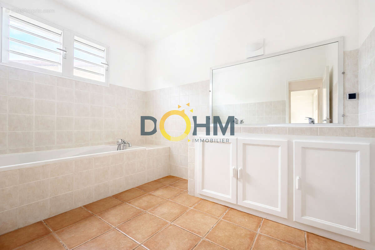 Maison à LE TAMPON