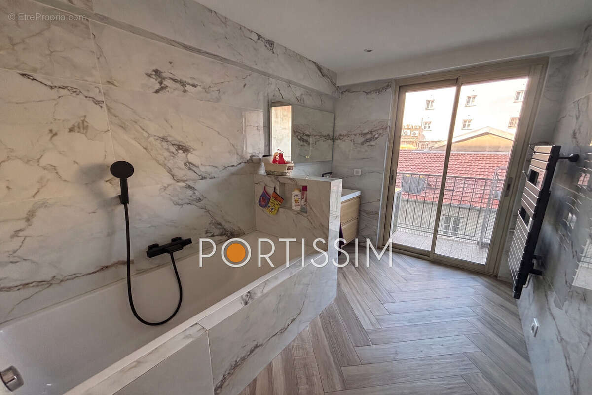 Appartement 67 m² à Nice  - photo 7
