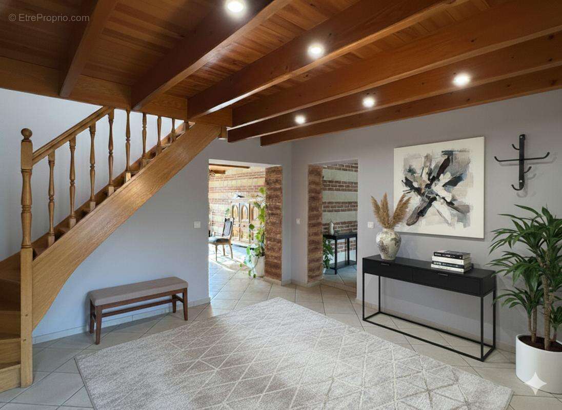 Maison à HOUPLIN-ANCOISNE