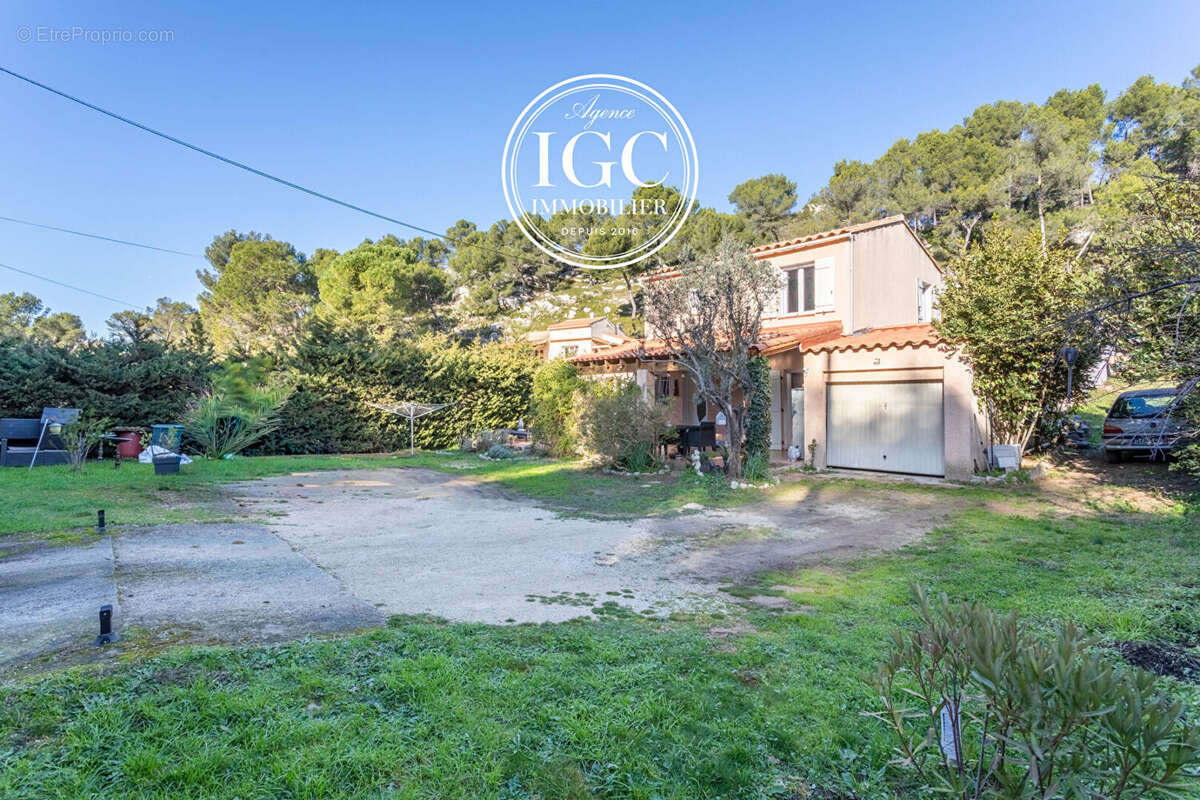 Maison à ENSUES-LA-REDONNE