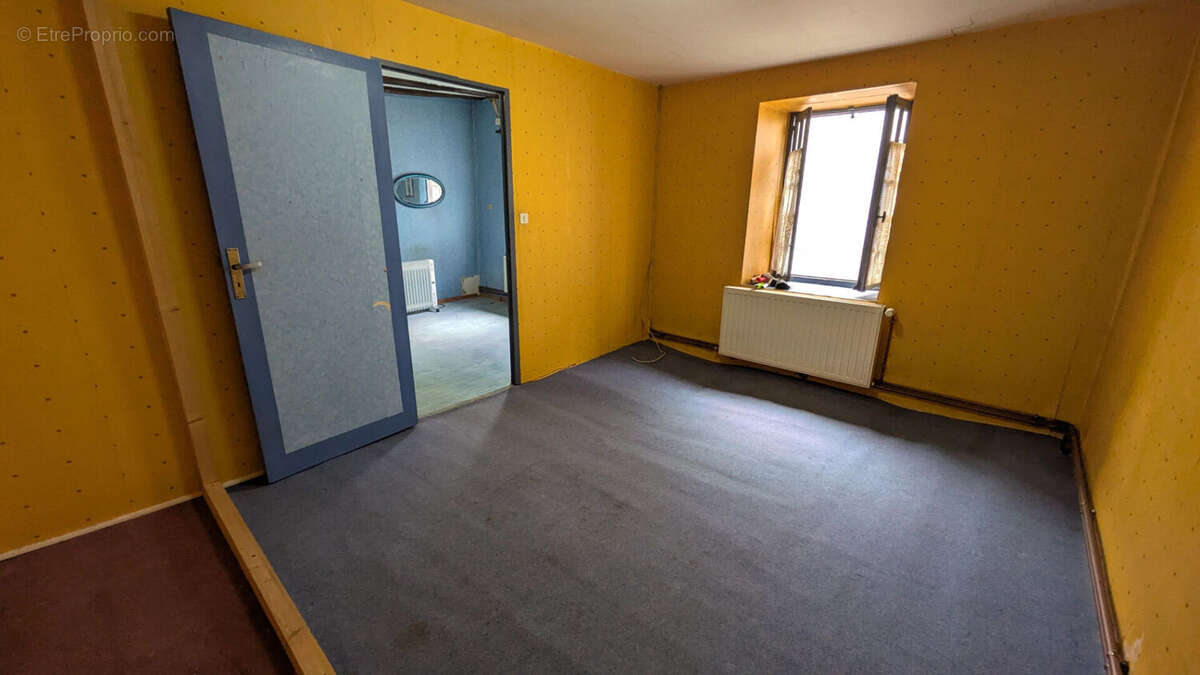 Appartement à USSON-DU-POITOU