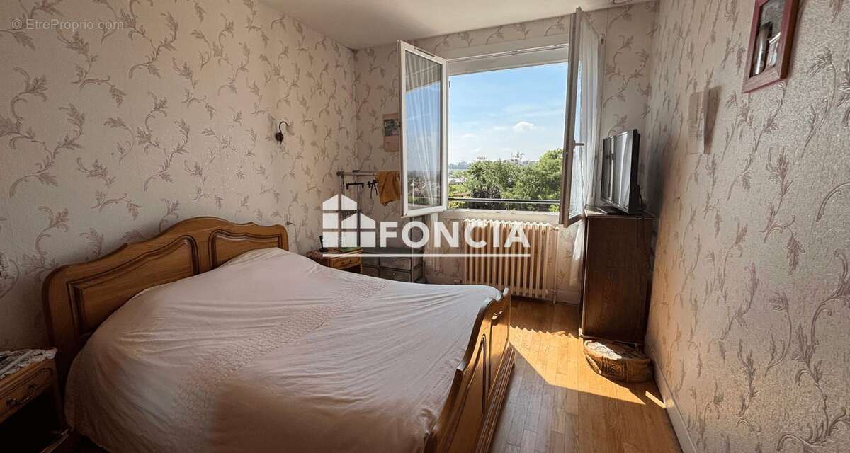 Maison à SILLE-LE-GUILLAUME