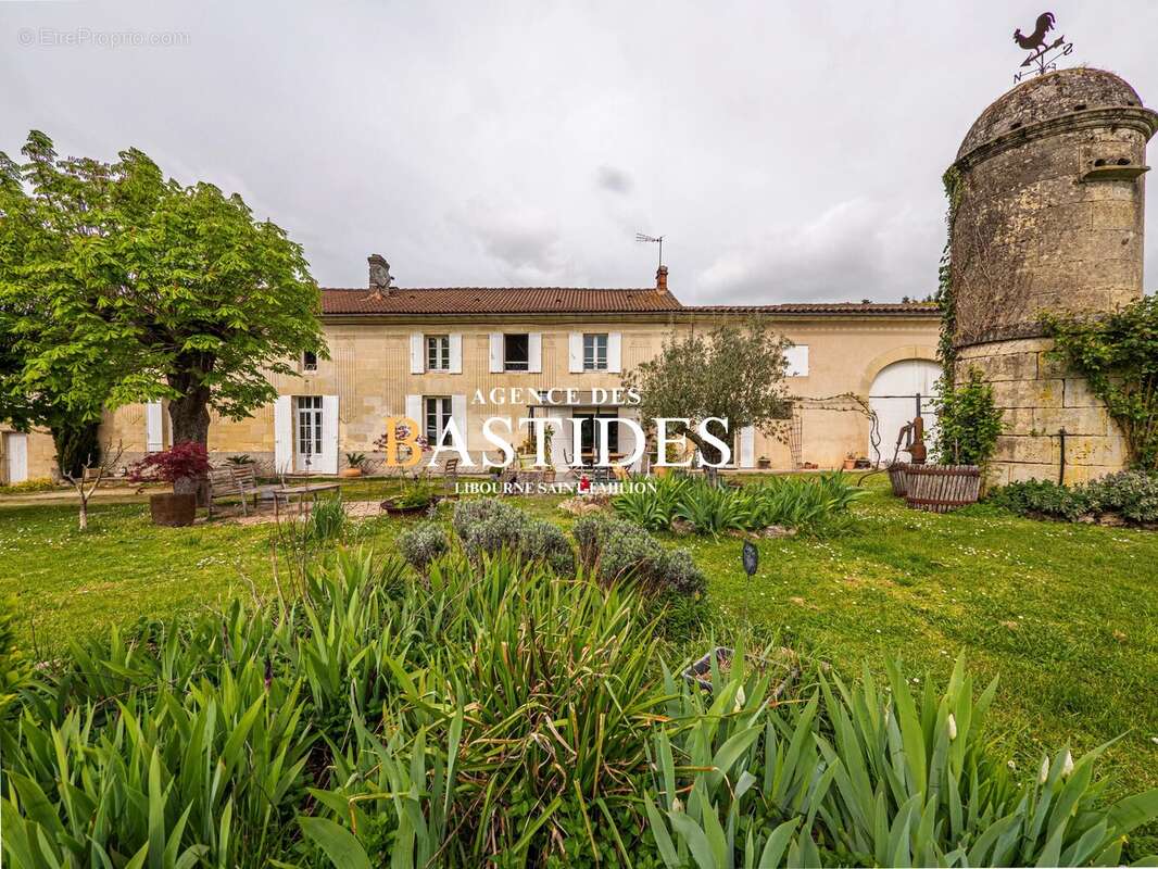 Maison à FALEYRAS