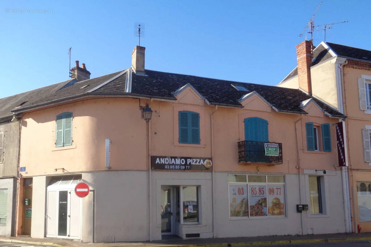 Appartement à BOURBON-LANCY