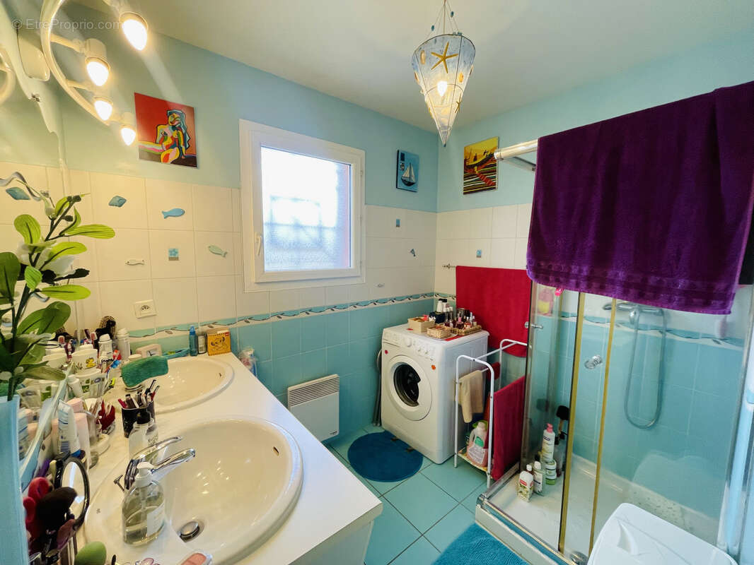 Maison à SAINT-DENIS-DE-PILE