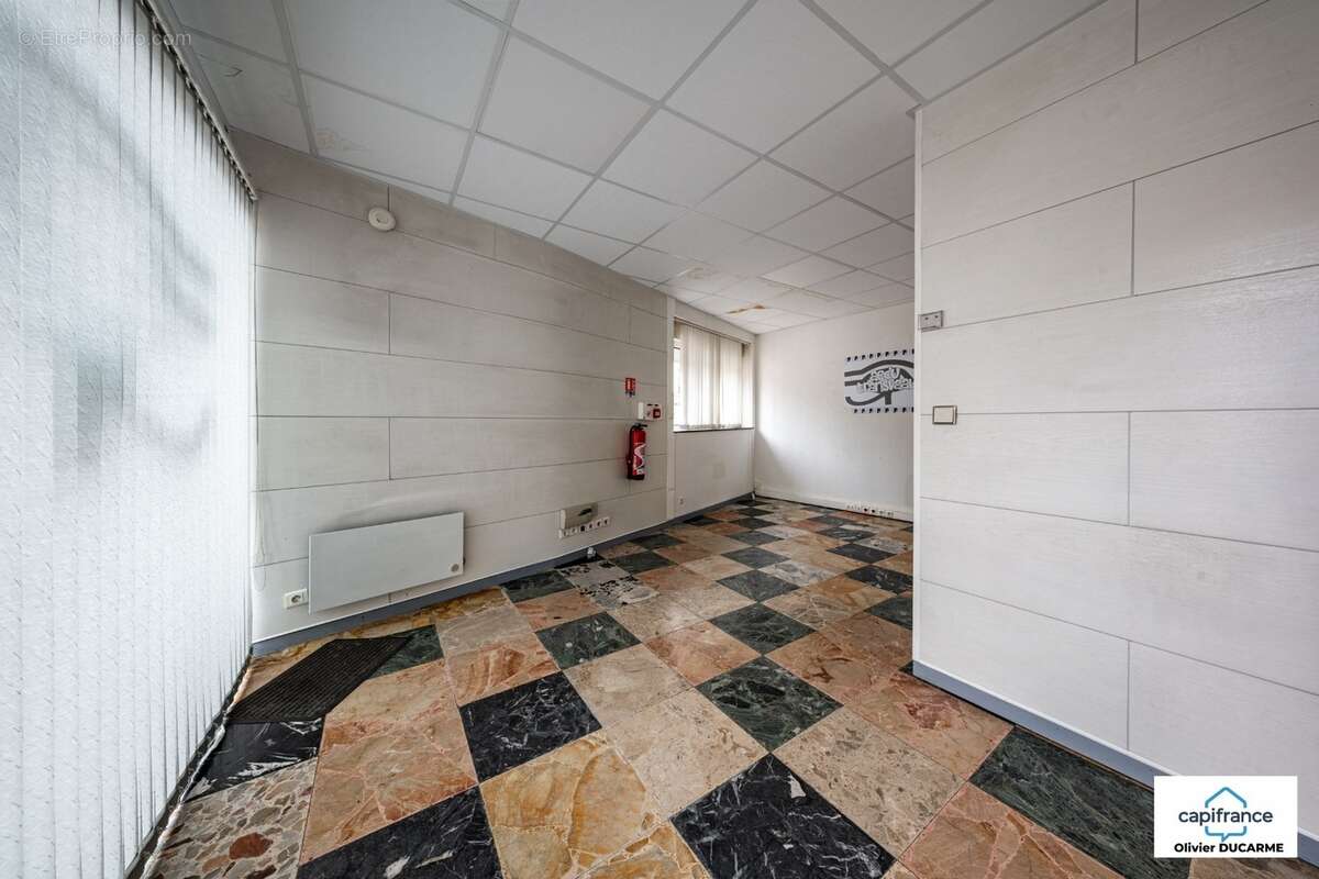 Local/bureau et appartement à vendre DIJON (21) secteur Transvaal avec belle visibilité - photo 3