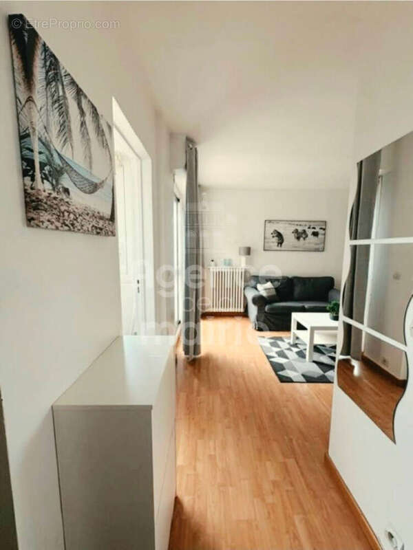 Studio proche gare d'Asnières en étage avec ascenseur - photo 10