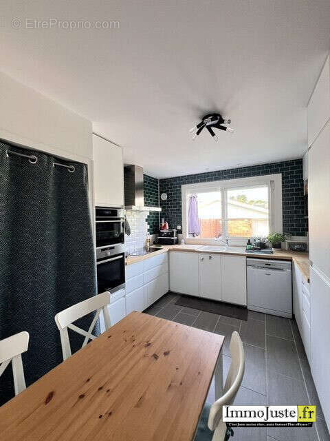 Maison 125 m² à Elancourt  - photo 6