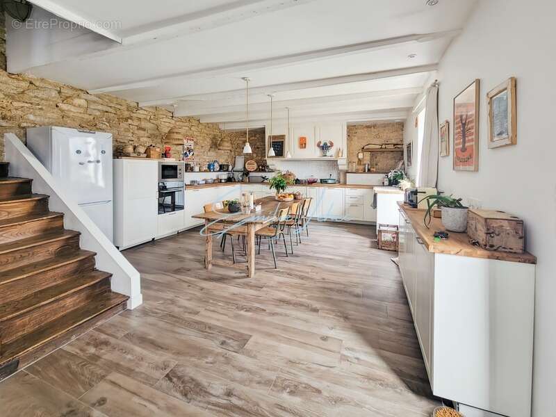 Maison à RIEC-SUR-BELON