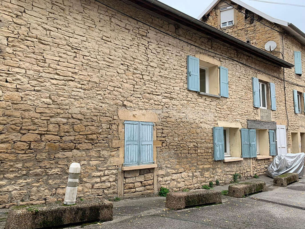 Appartement à BOURGOIN-JALLIEU