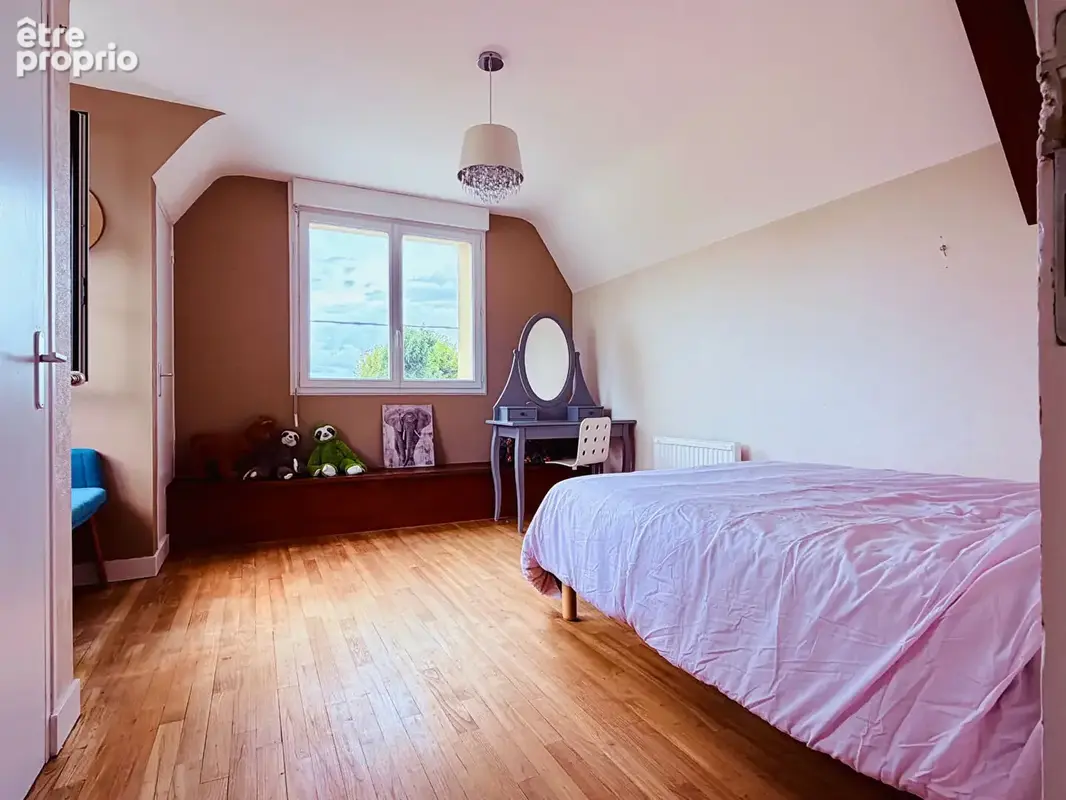 Maison spacieuse et rénovée en centre ville avec 6 chambres - photo 10