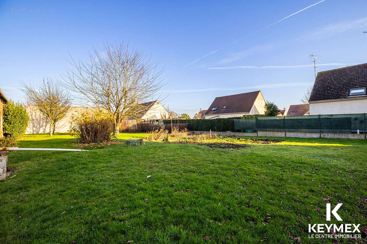 Maison à FRESNOY-EN-THELLE
