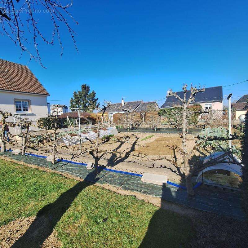 Maison à EVRON