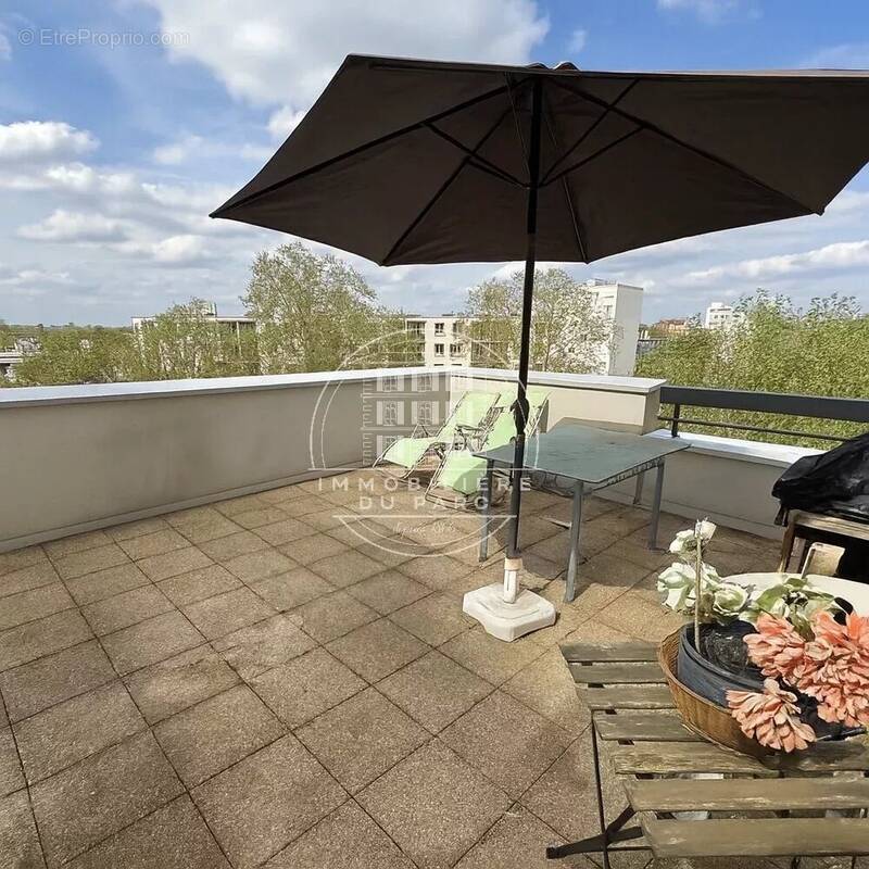 Appartement à NANTERRE