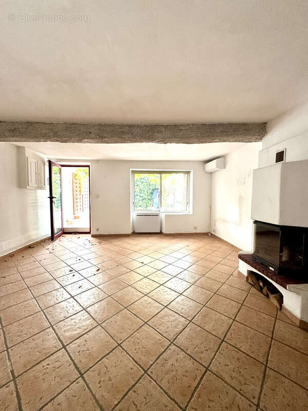 Maison à SIX-FOURS-LES-PLAGES