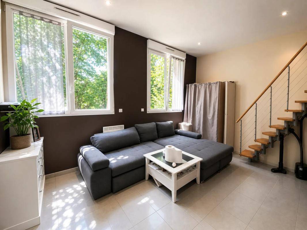 Appartement à LE RAINCY
