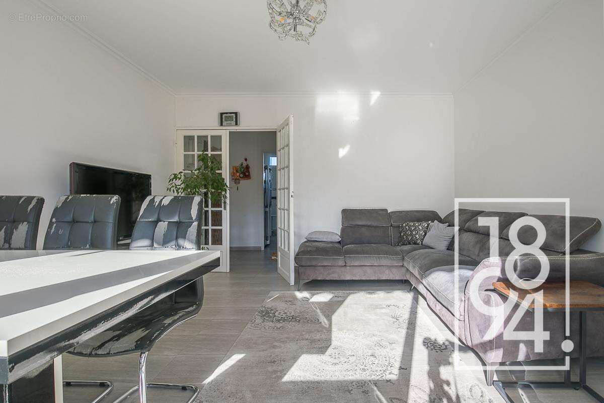 Appartement à MARSEILLE-13E