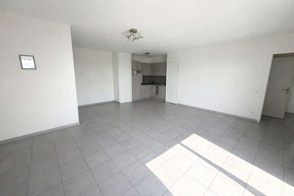 Appartement à MARSEILLE-10E