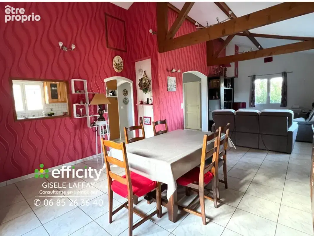 Maison 6 pièces 138 m² à vendre à Montbrison (42600) - photo 2