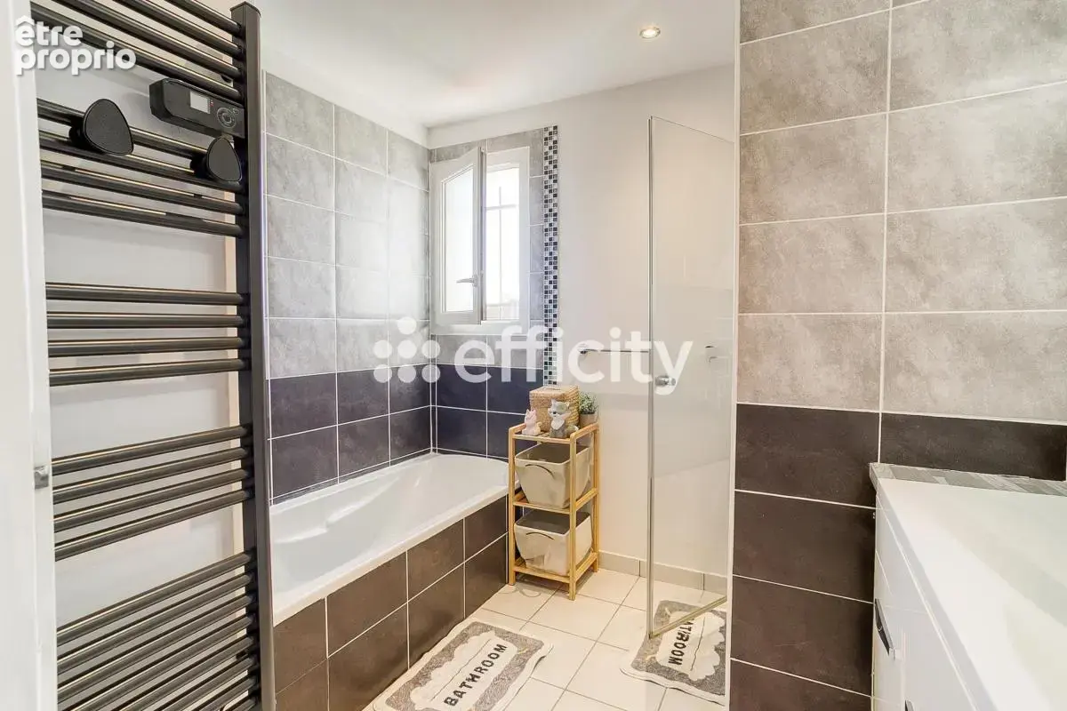 Maison 4 pièces 98 m² à vendre à Toussieu (69780) - photo 11