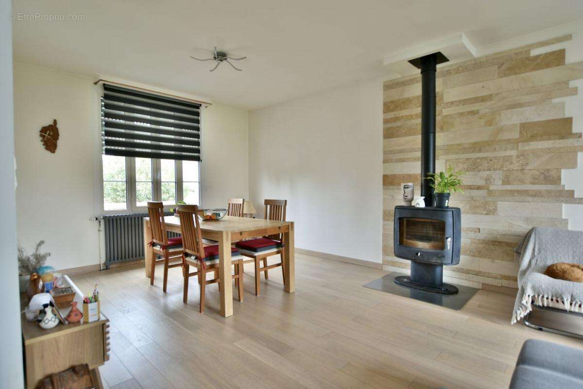 Maison 100 m² à Cholet  - photo 3