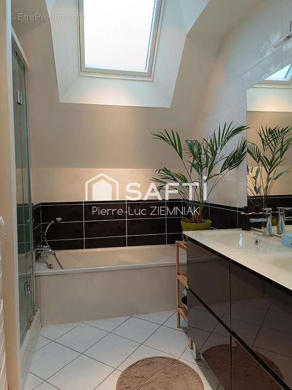 Photo 8 - Maison à NUILLE-SUR-VICOIN