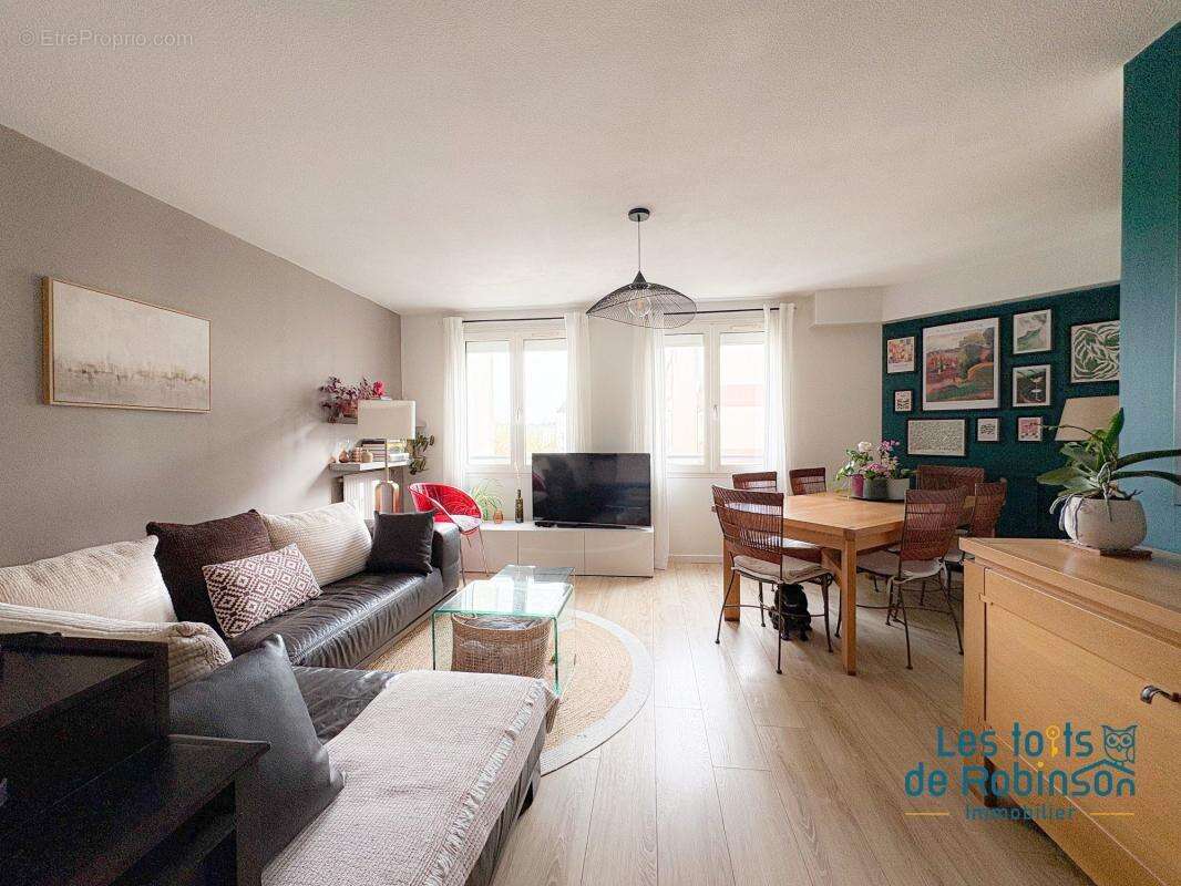 Appartement à LE PLESSIS-ROBINSON