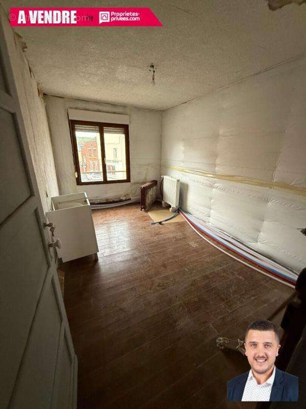 Appartement à ORIGNY-EN-THIERACHE