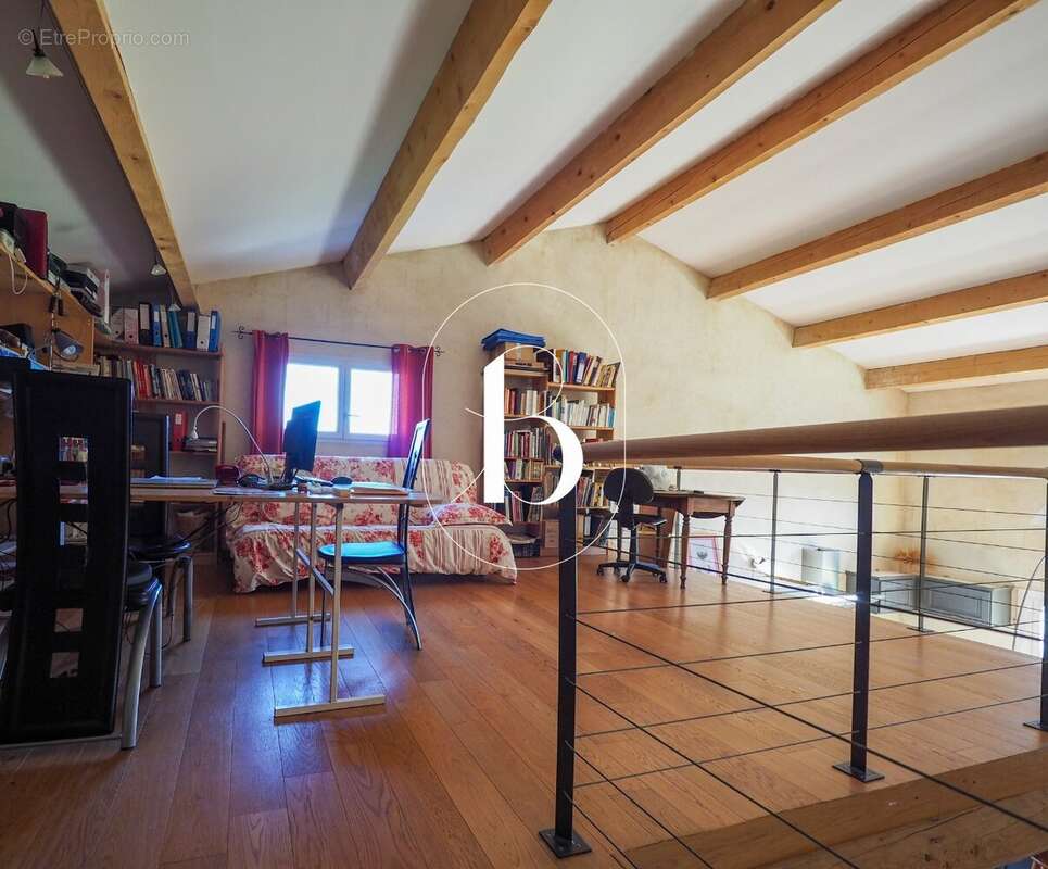 Maison à GOUDARGUES