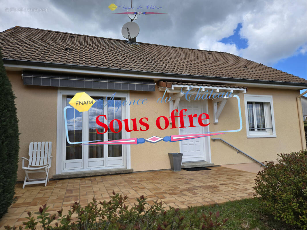 Maison à LA CLAYETTE