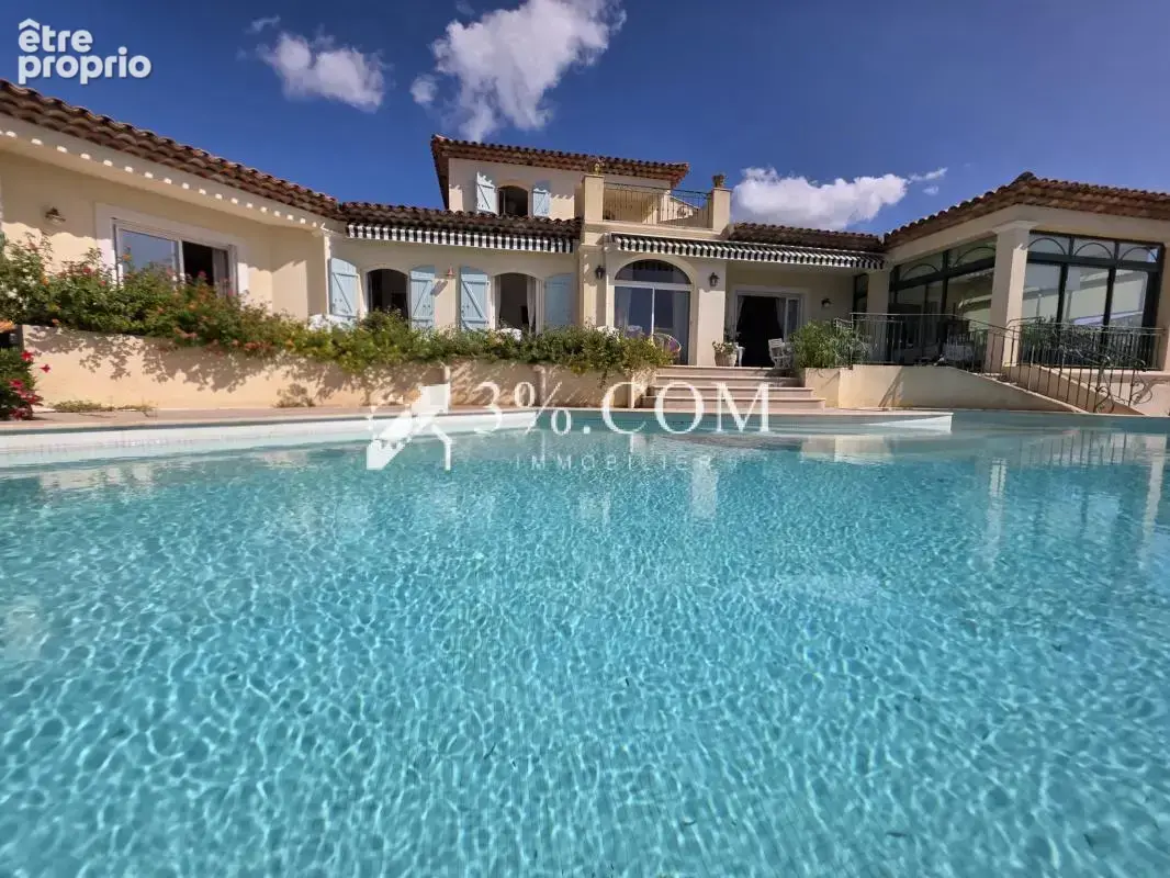 Photo Maison à Saint-Raphael au prix de 1 480 000€