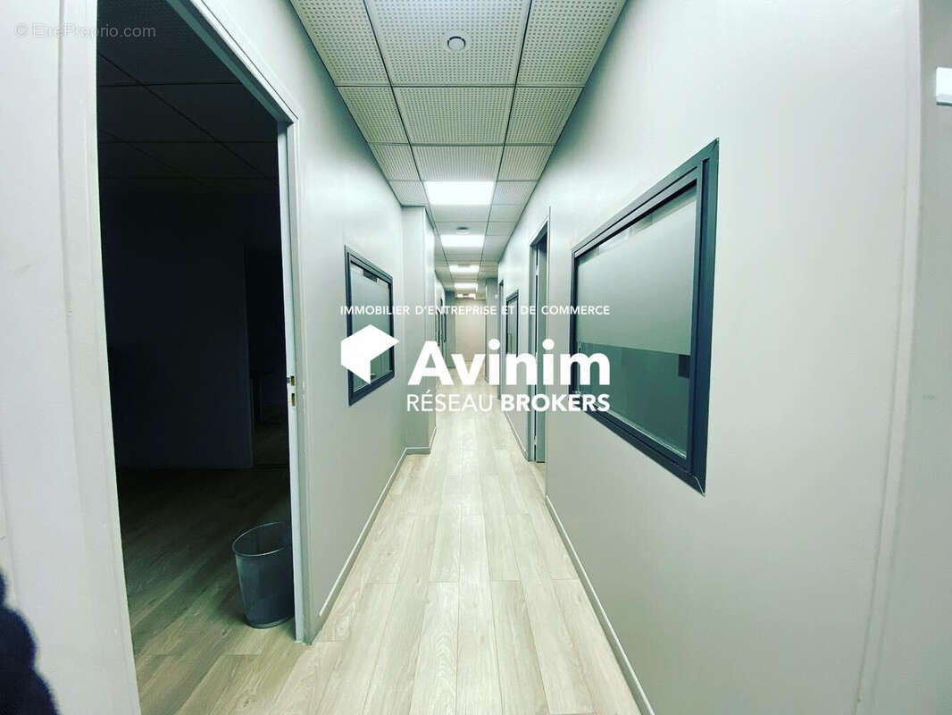 Commerce à AUBERVILLIERS