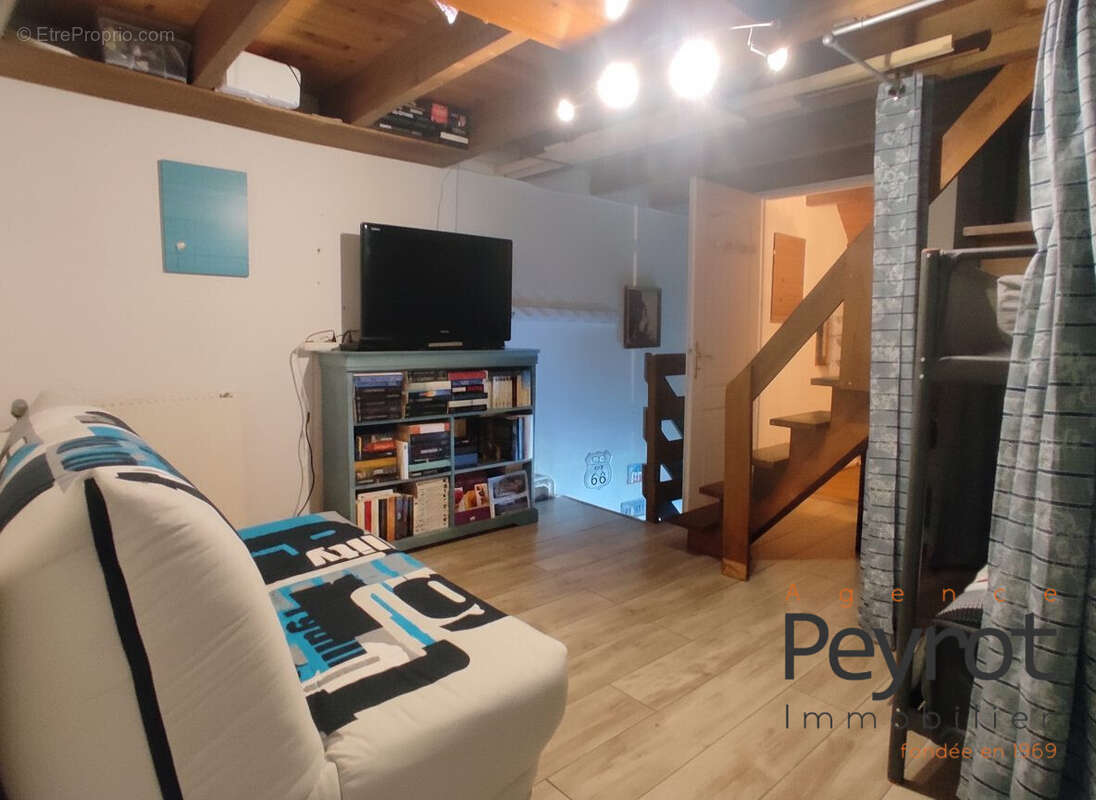 Appartement à LES ANGLES