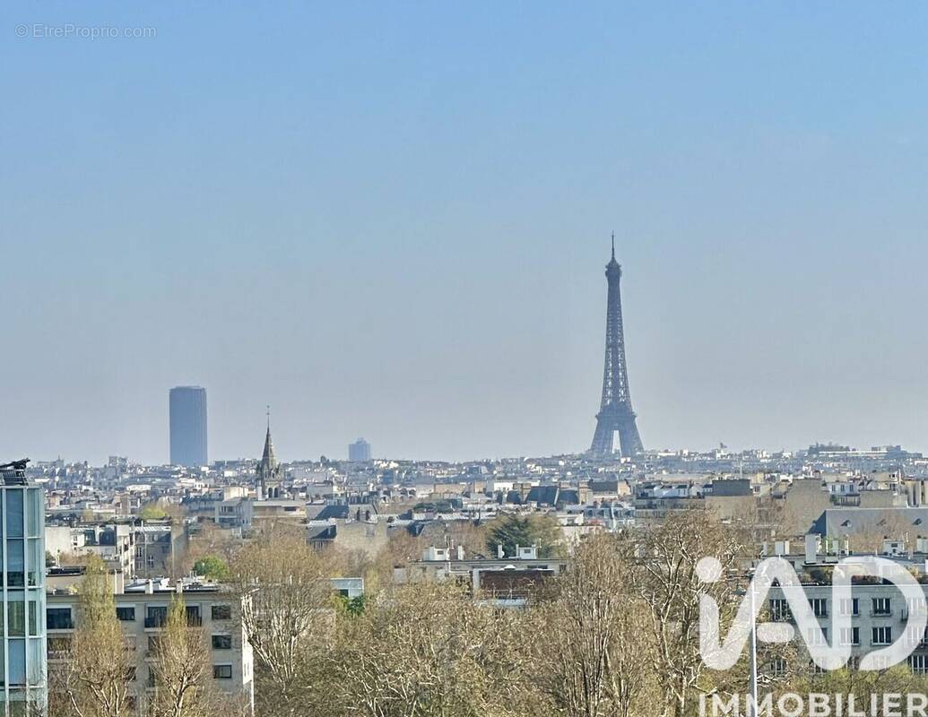 Photo 1 - Appartement à COURBEVOIE