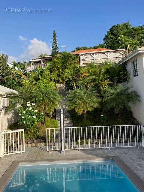 Appartement à BOUILLANTE