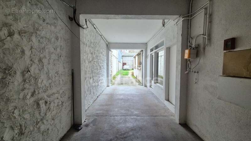Appartement à vendre - 3 pièces avec Terrasse, Stationnement et Local de rangement à ETAMPES (91) - photo 10