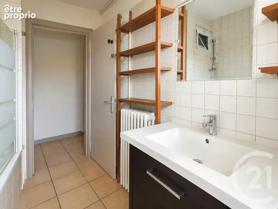 Appartement 5 pièces 96 m² à vendre à Chalons-En-Champagne (51000) - photo 4