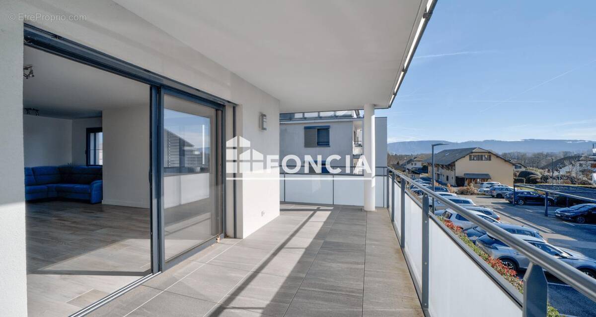 Appartement à PREVESSIN-MOENS