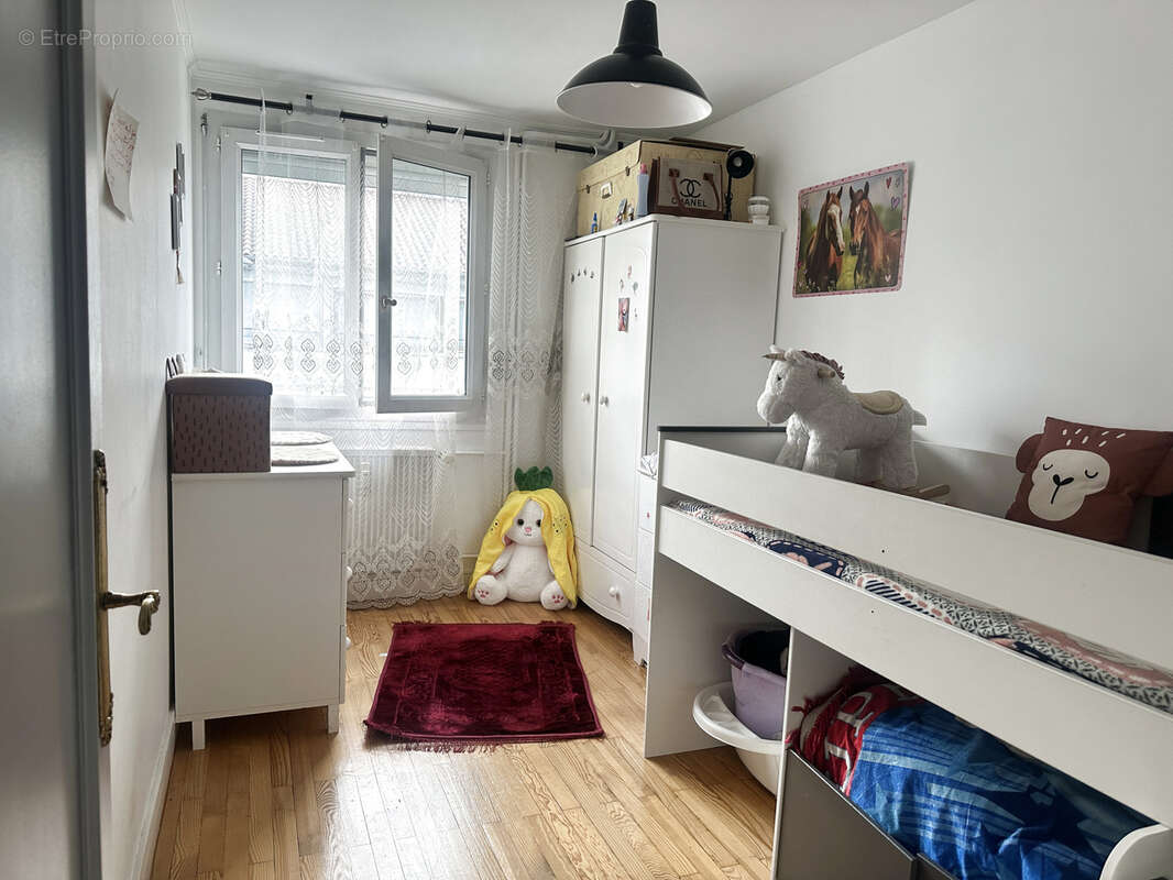 Appartement à SAINT-ETIENNE