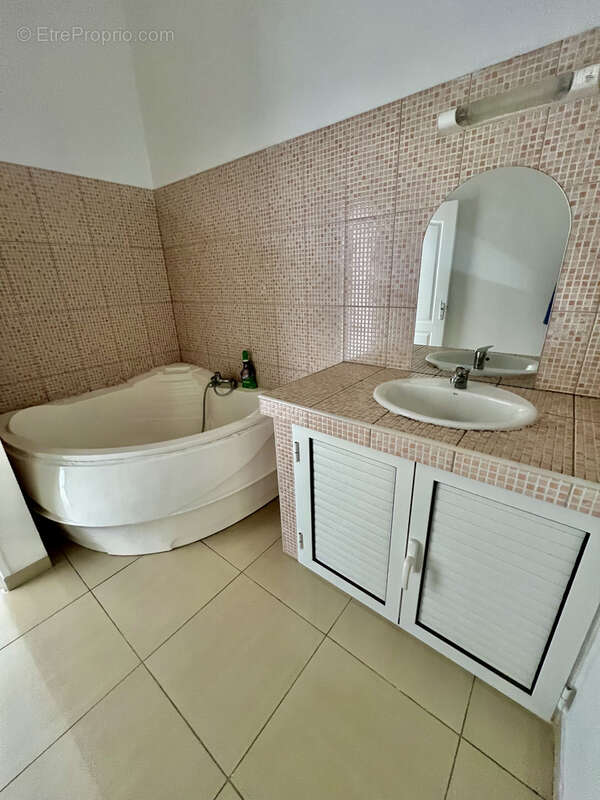 Maison à SAINT-PIERRE