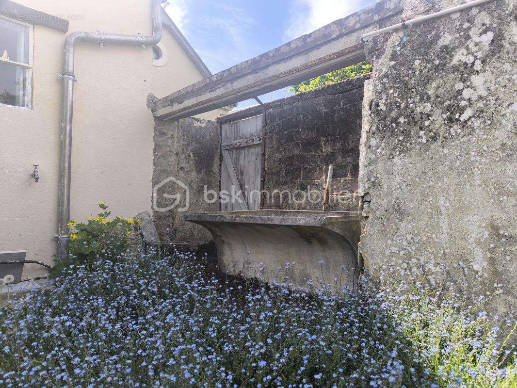 Maison à LE GRAND-LUCE