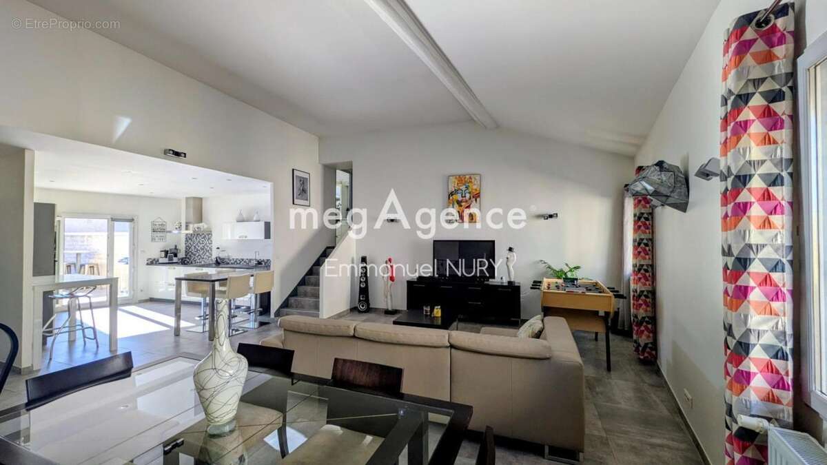 Appartement à BRINDAS