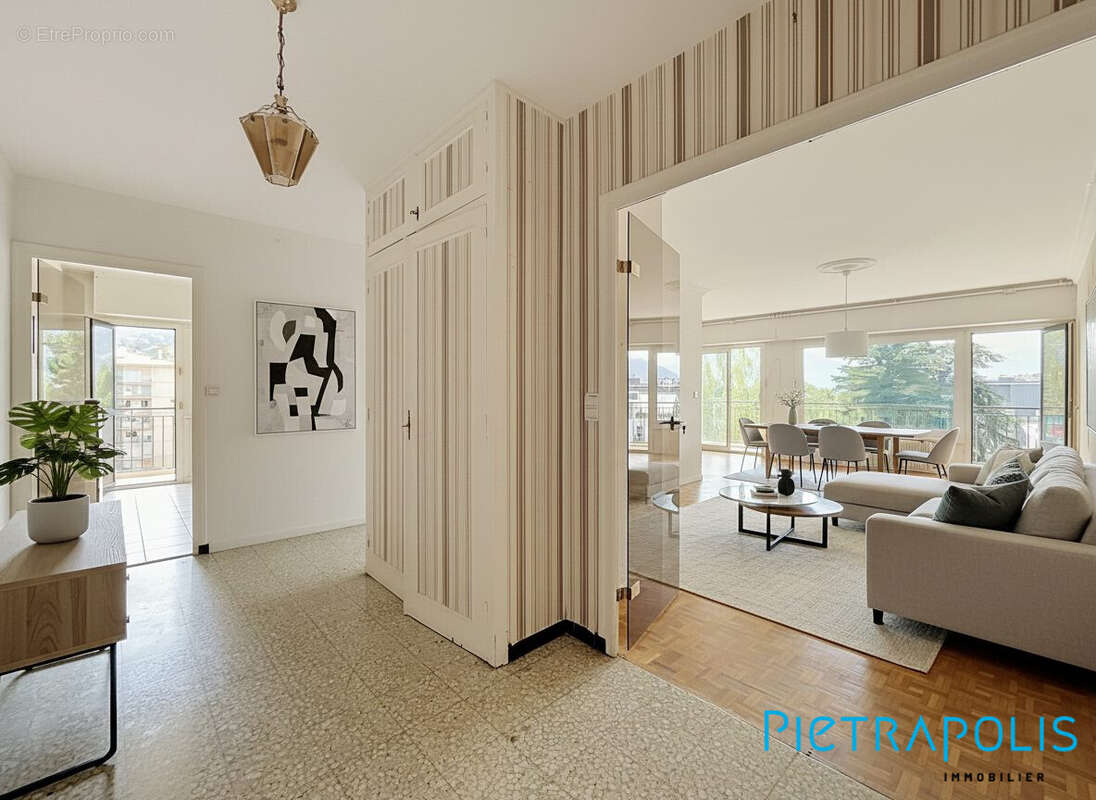 Photo non contractuelle - Appartement à ANNECY