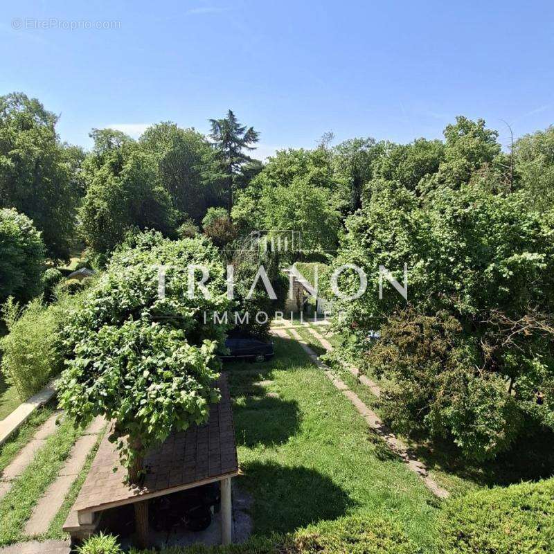 Appartement à MEULAN