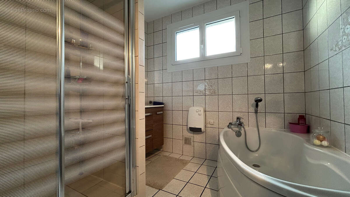 Maison à PESCHADOIRES