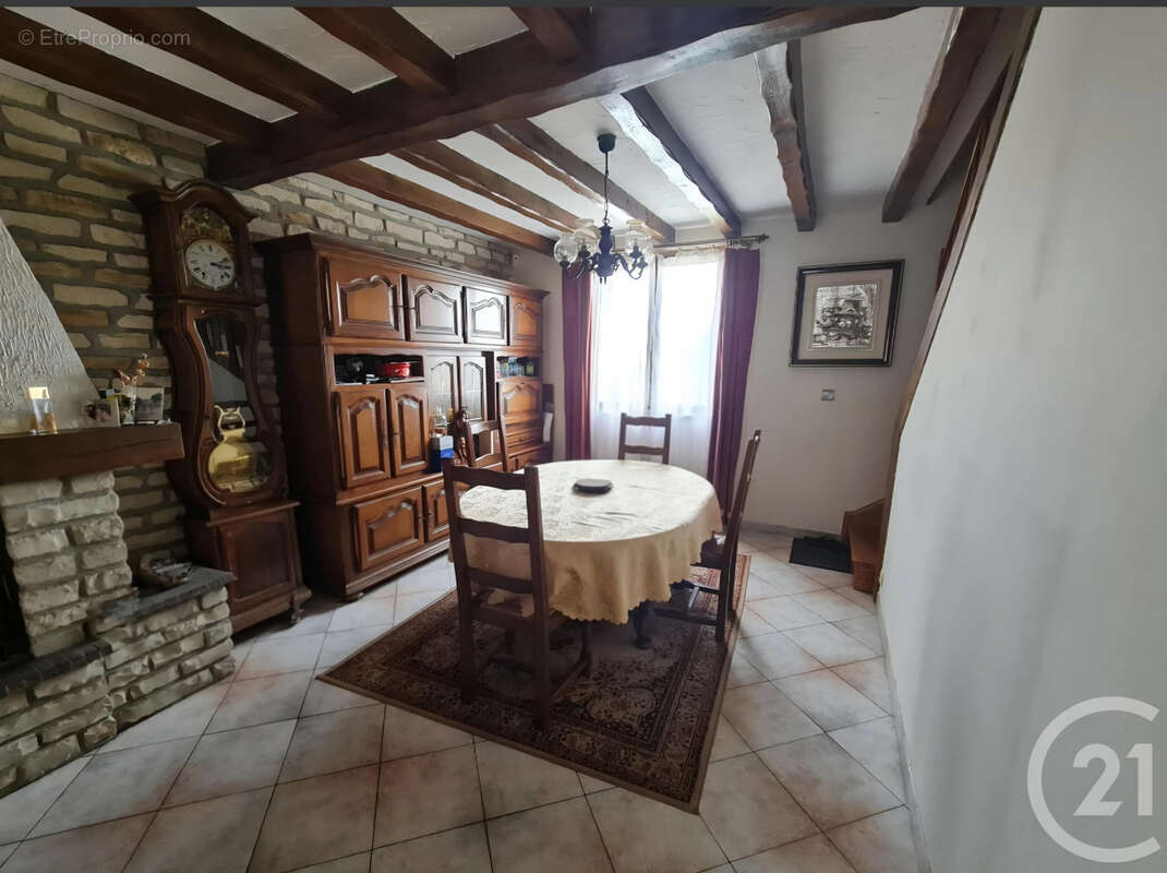 Maison à MONTFERMEIL