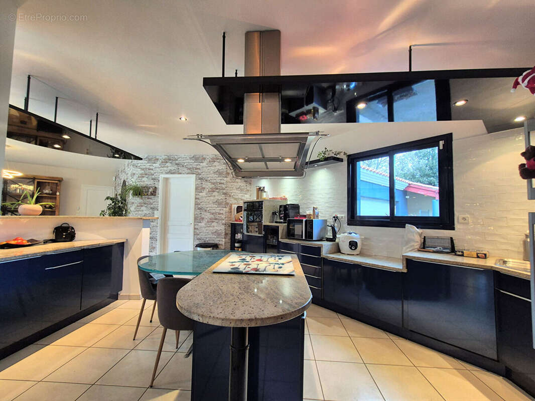 Maison à SAINT-HILAIRE-DE-RIEZ