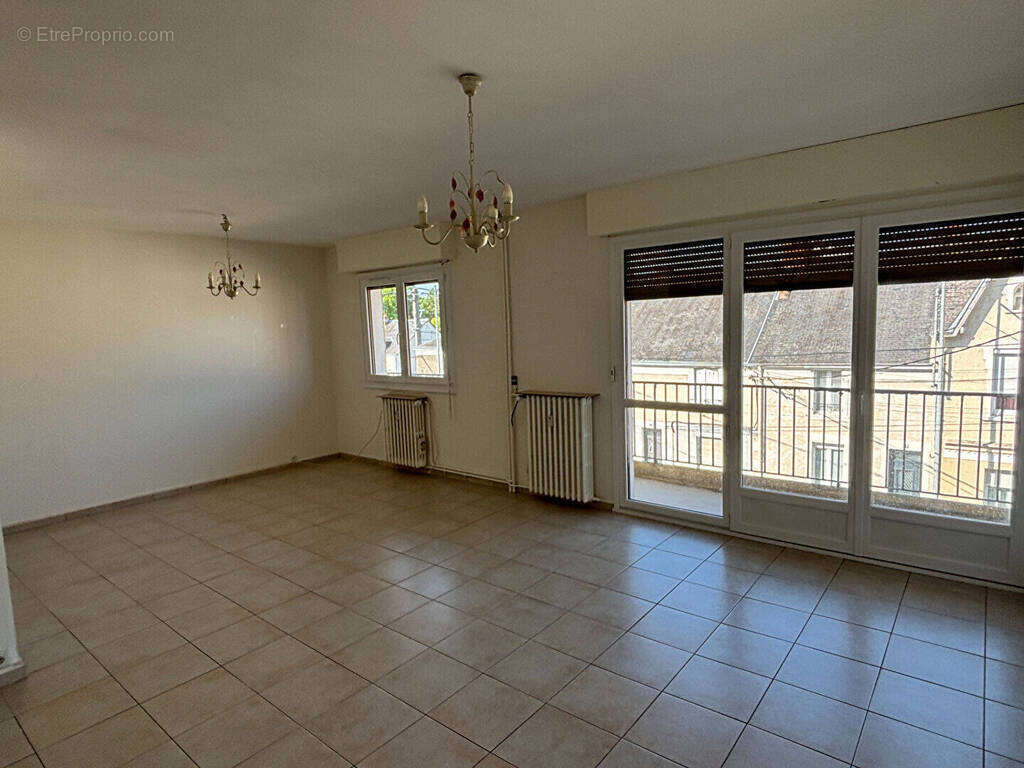 Appartement à CHATEAUROUX